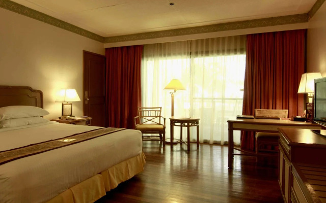 Waterfront Insular Hotel Davao