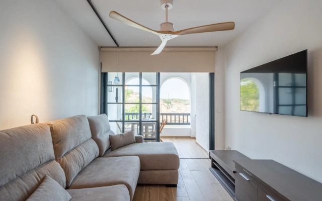 Laia in L'Escala with 2 bedrooms and 1 bathrooms