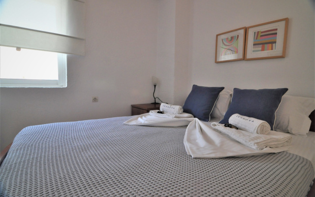 Zennova 16 Naftilos Family Summer House