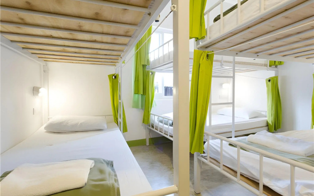 Ploy Hostel