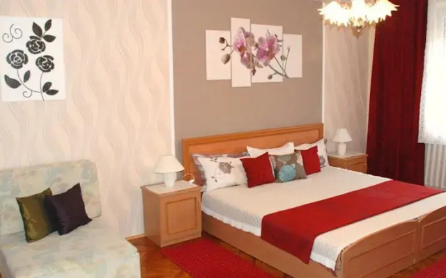 Napfény Apartmanház