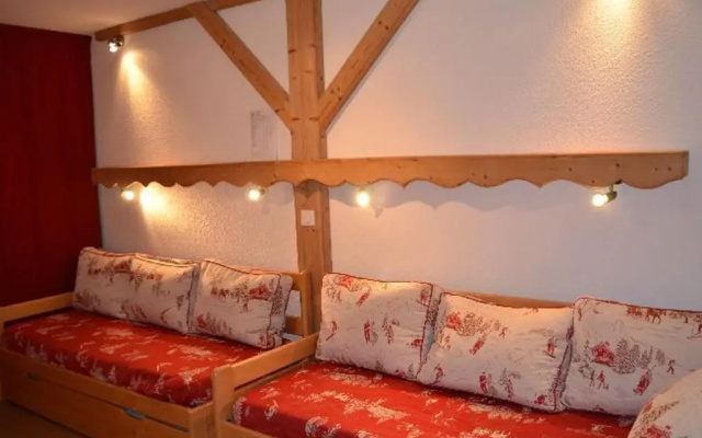 Appartement Les Menuires, 1 pièce, 4 personnes - FR-1-452-176