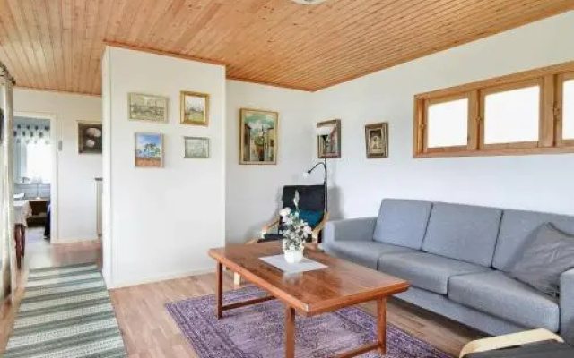 Two-Bedroom Holiday home in Frändefors 1