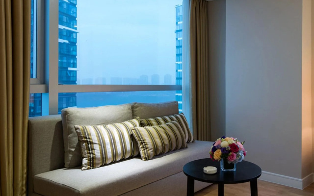Tujia Somerset Palm Springs Chongqing Serviced Residence