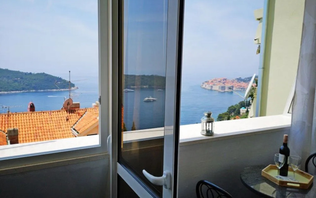 Sea View Apartments - Apartment Merivo