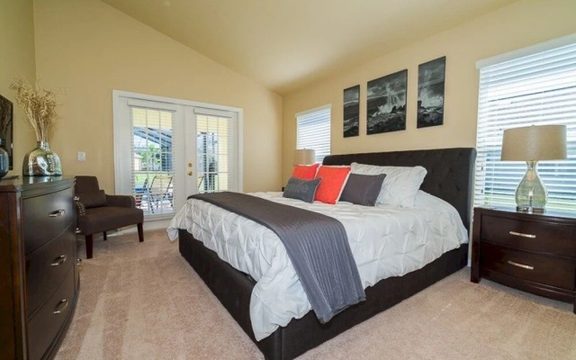 Amazing House! - Orange Tree - 15830RHL