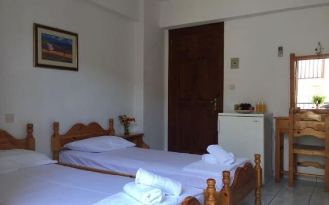 Отель Armonia Guest House Skiathos Греция, Скиатос - отзывы, цены и фото номеров - забронировать отель Armonia Guest House Skiathos онлайн