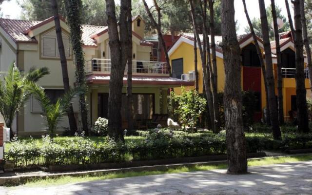 Отель Marea Resort Албания, Голем - отзывы, цены и фото номеров - забронировать отель Marea Resort онлайн вид на фасад