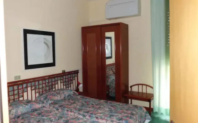 Executive 2 Splitted Flats H5T 3Bedrooms & Balcony Sea View
