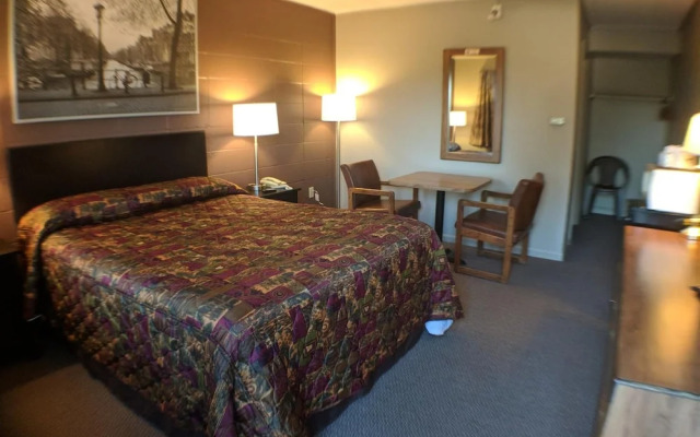 Attican Motel