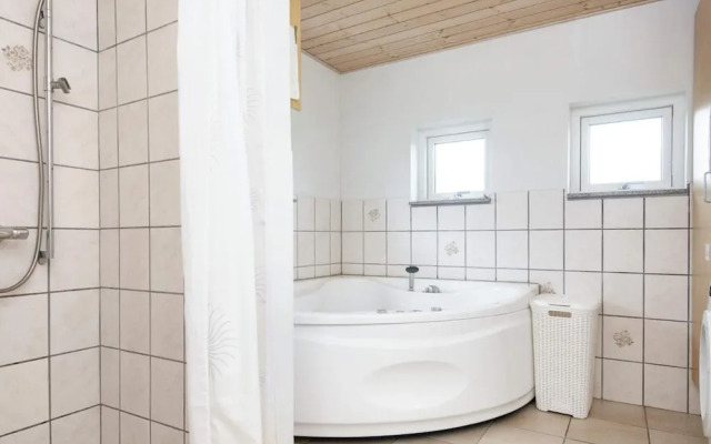 8 Person Holiday Home in Borkop
