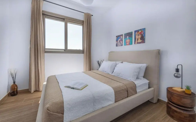 Mulberry Court Premium Apartments