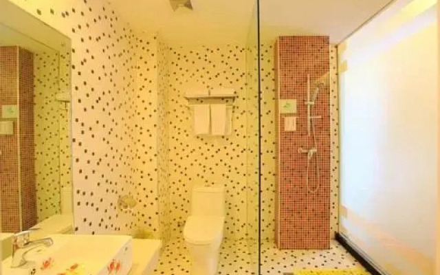 Wuhan Yijia Business Hotel