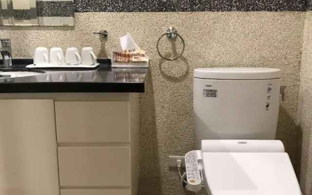 Yuxian Family Business BnB
