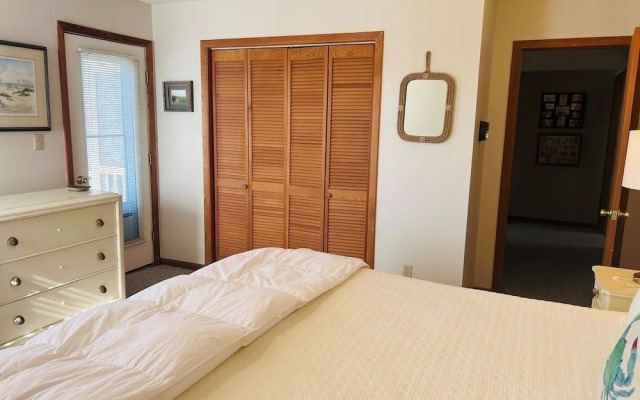 Dry Dock - 4 Br Home