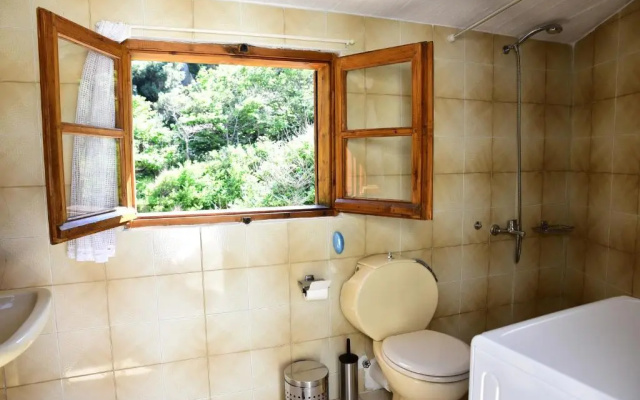 Mylopotamos Beach House