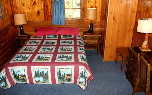 Creekside Lodge at Yellowstone