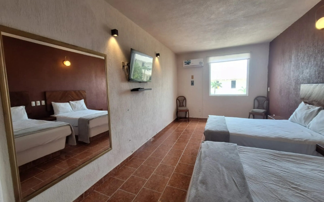 Capital O Hotel Rolovi Cancun