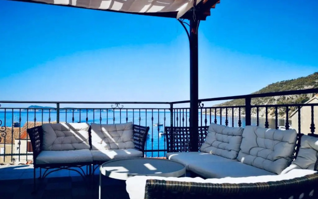 Komiza Provita Guesthouse