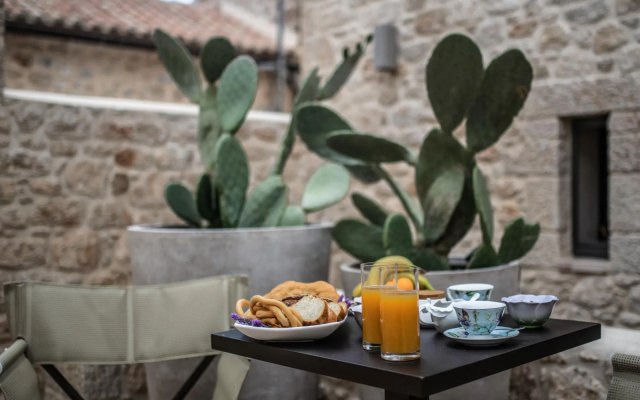 Korona Boutique Hotel