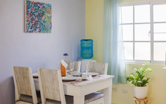 C202 Florisel - Beach Lovely Apartment!