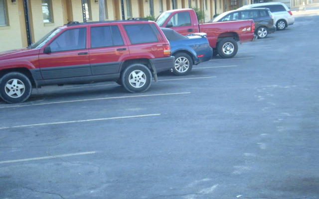 Sunrise Inn - Brownsville