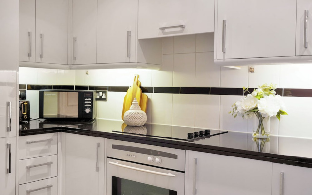 Hertford Flat 12