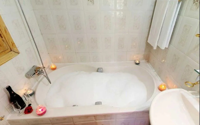 Hostal Rural Valverde