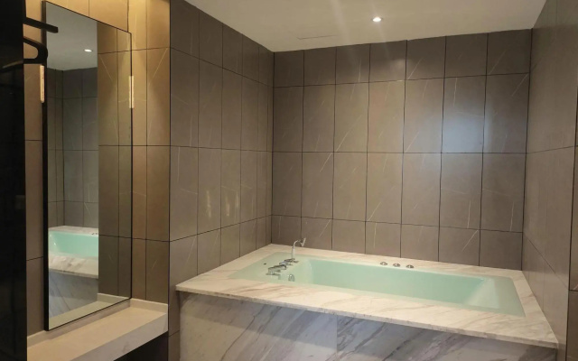 IU Hotel (Shijiazhuang Luancheng)