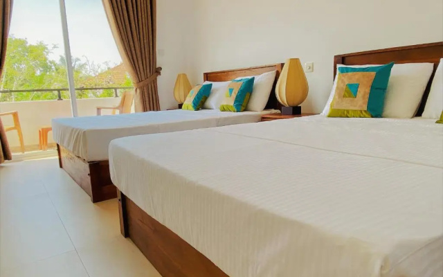 Srimadis Villa near Airport / Negombo