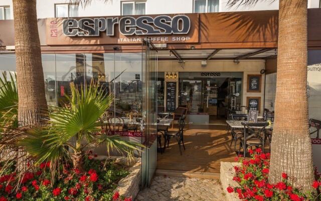 Отель Mareta Beach Boutique Bed & Breakfast вид на фасад