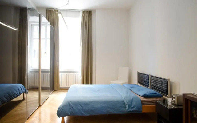 Apartment FIVE
