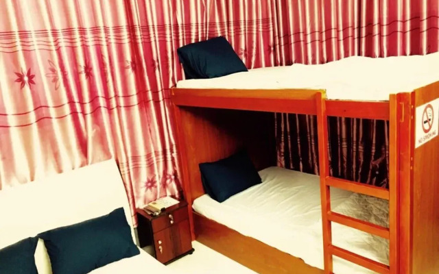 Mi Mi Backpackers Hostel
