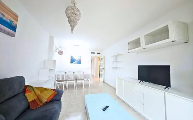 Charming Miami Platja Apartment With Garden View