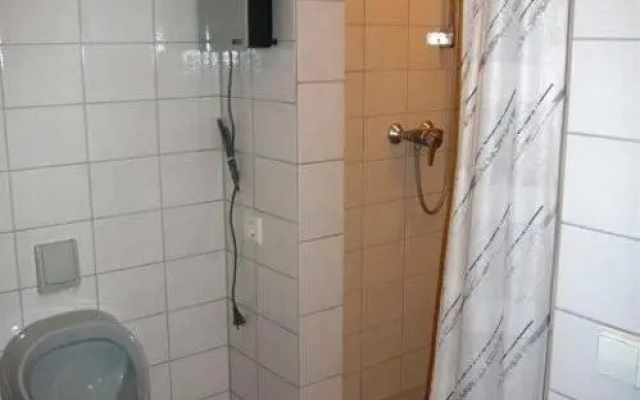 Ferienwohnungen-Roder-Ferienwohnung-I