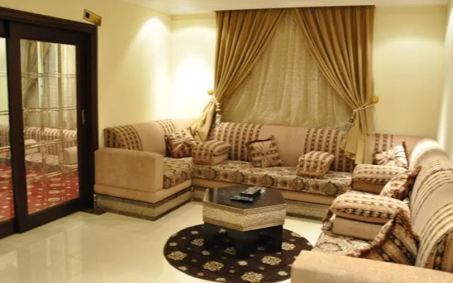 Al Qaser Furnished Units