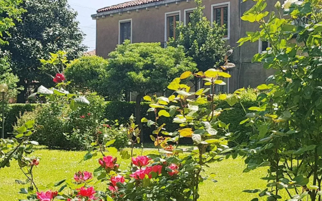 Angela di Venezia House