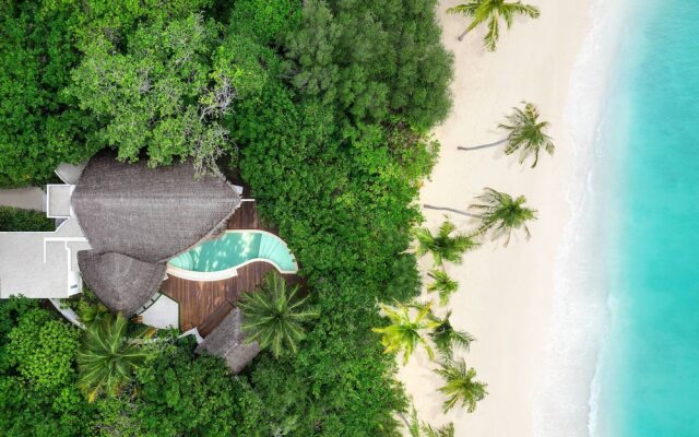 JW Marriott Maldives Resort and Spa 2