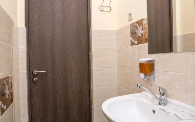 Roofhotel Sochi Hostel