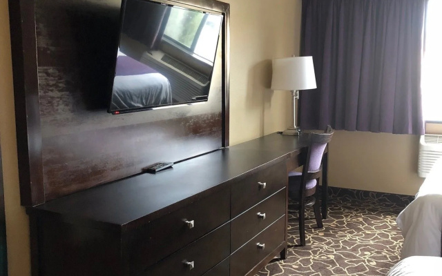 Red Garter Hotel & Casino by Red Lion Hotels
