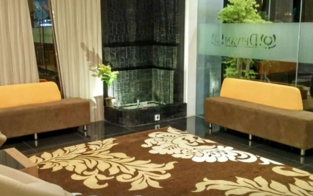 Deivan Hotel