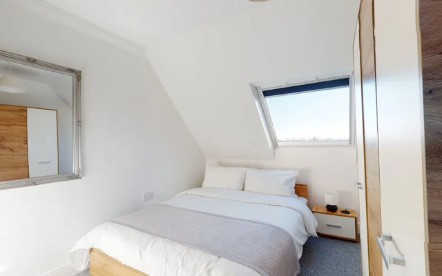 Bridge Apartments by Karah Suites