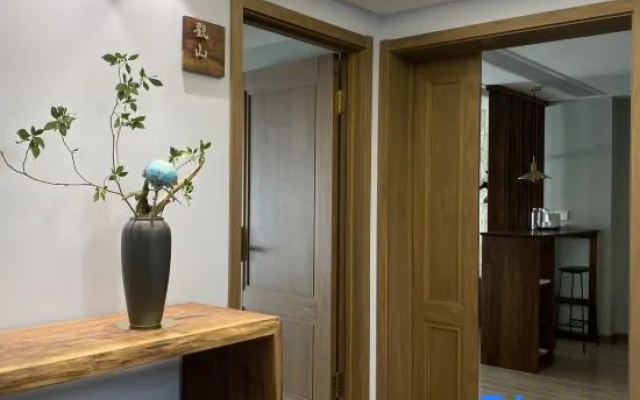 jinyun Xiandu Qingyunli Homestay (DinghufengScenic Area Branch)