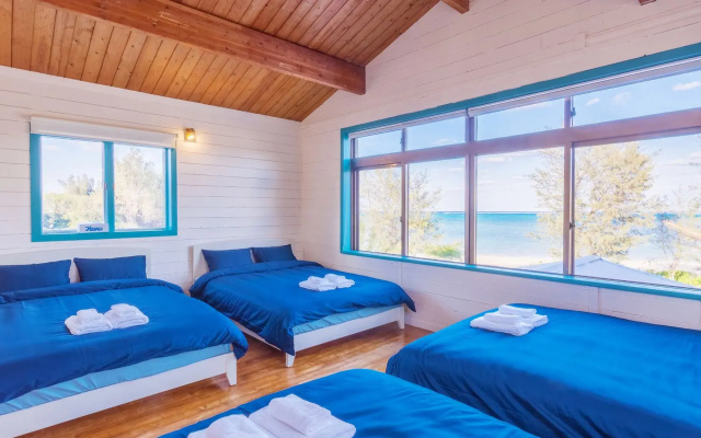 Kariyushi Condminium Resort Motobu THE BEACH GARDEN HOUSE