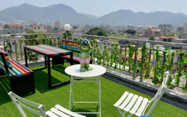 Sea of Pleasure Inn (Yan Zhou Island)