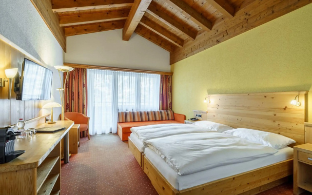 Hotel Alpenroyal