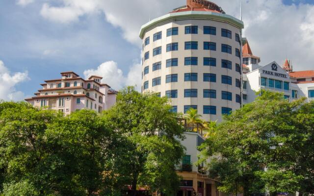 Robertson Quay Hotel вид на фасад