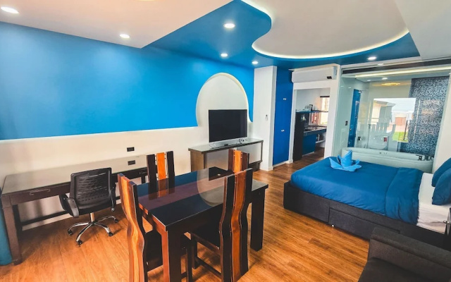 Cyan Sea Suites
