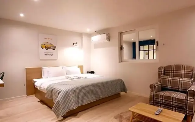 Vins 70 Hotel