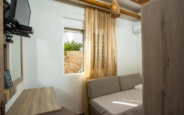 Errik Luxury House
